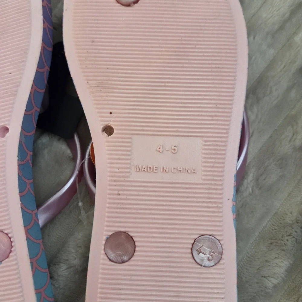Lot of 2 Girls Mermaid Flip Flops Sandals Pink Blue Sz 4-5
